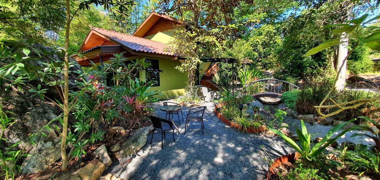 Utopai Stone Garden Vacation Home, Pai! Ban Muang Soi Bagian luar foto